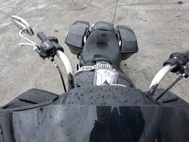  HARLEY-DAVIDSON FL 2023 Чорний