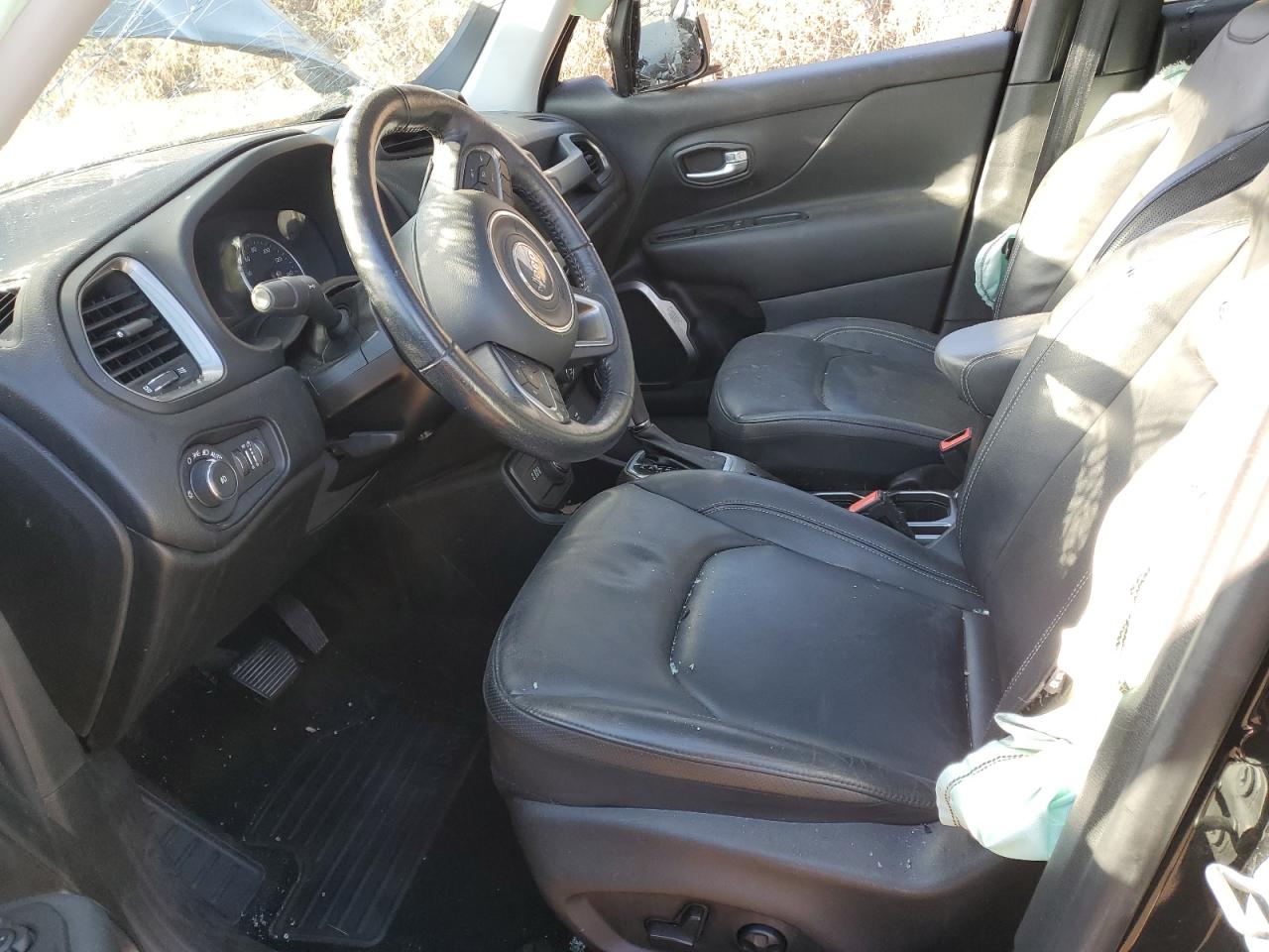 2020 Jeep Renegade - Image 7