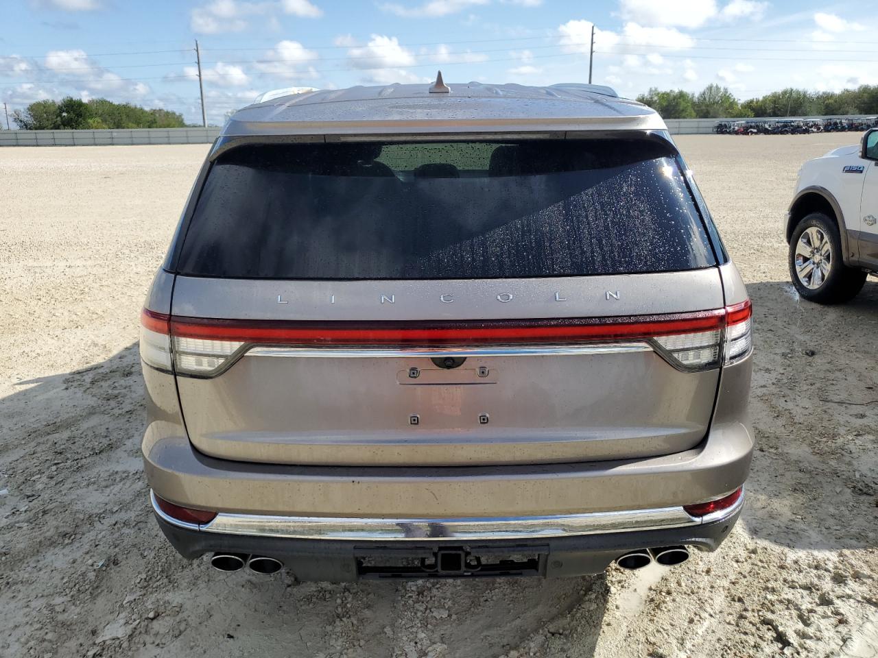 VIN 5LM5J7XC8LGL36690 2020 LINCOLN AVIATOR no.6