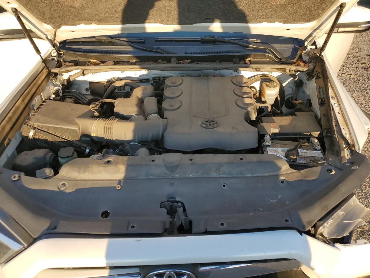 VIN JTEZU5JR3K5200104 2019 TOYOTA 4RUNNER no.12