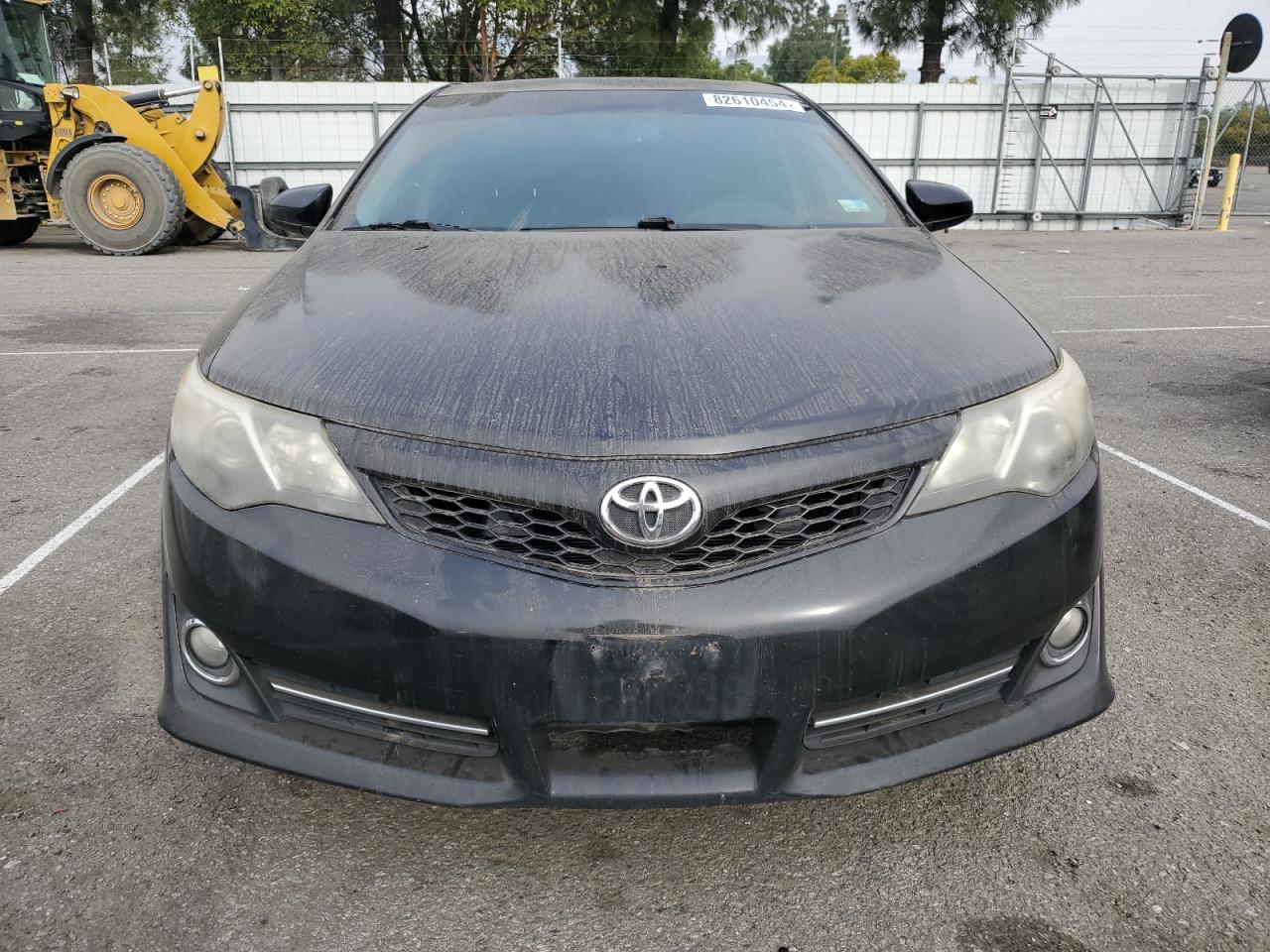 VIN 4T1BF1FK7EU414443 2014 TOYOTA CAMRY no.5