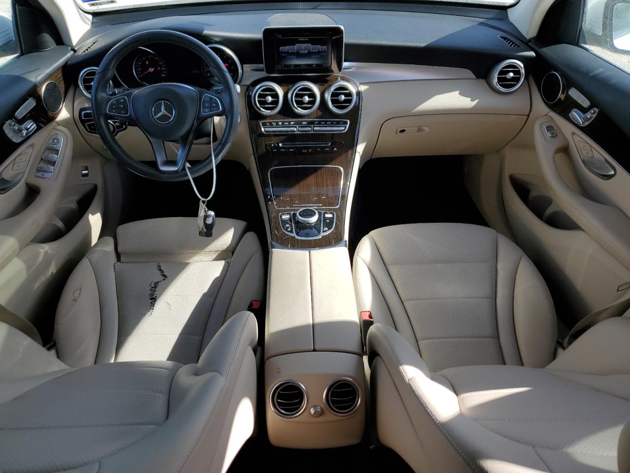 2017 Mercedes-Benz GLC - Image 8