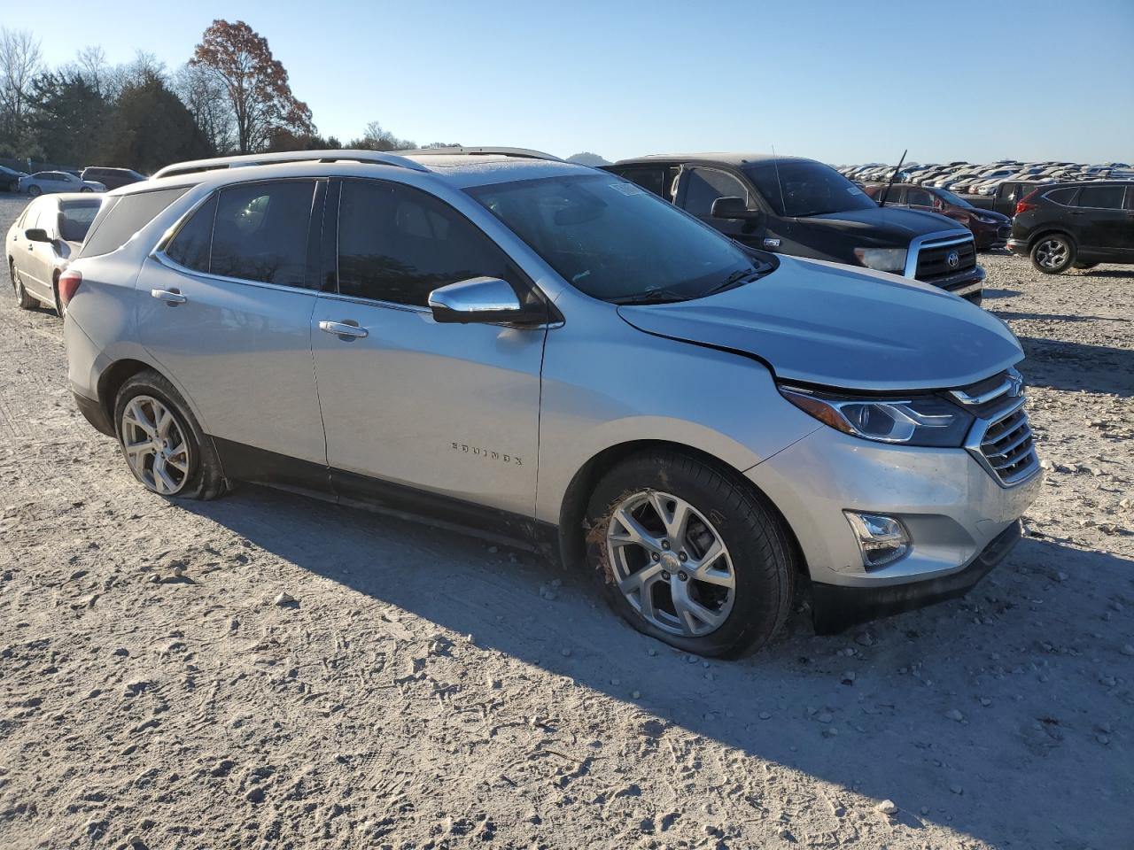 2020 Chevrolet Equinox - Image 4