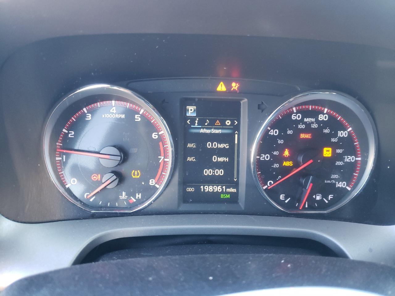 2T3NFREV5GW299018 TOYOTA RAV4 2016