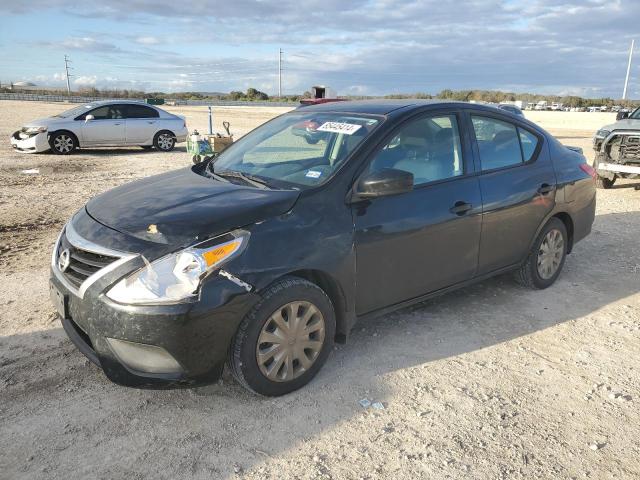  NISSAN VERSA 2018 Czarny