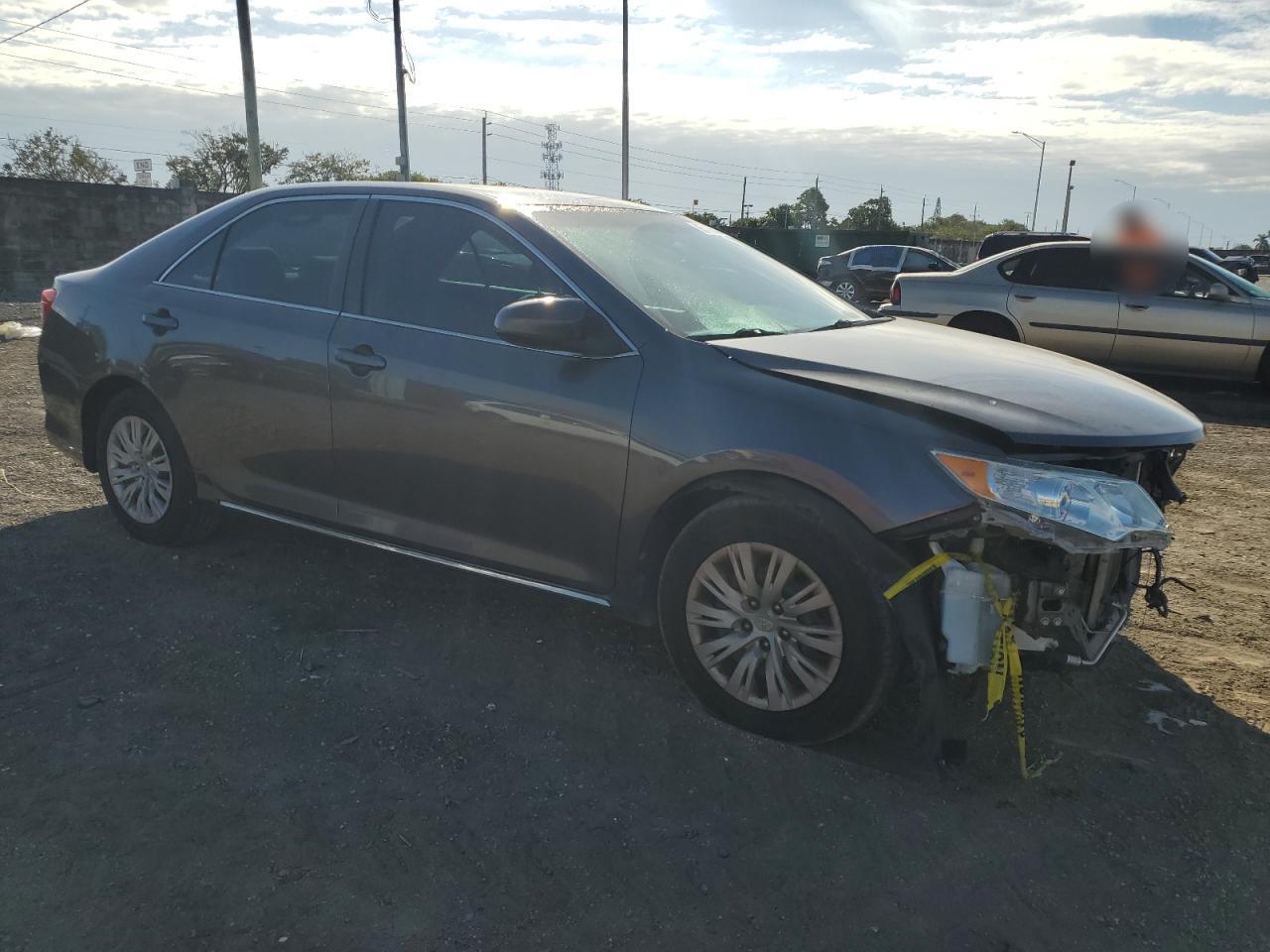 VIN 4T1BF1FK3DU708193 2013 TOYOTA CAMRY no.4