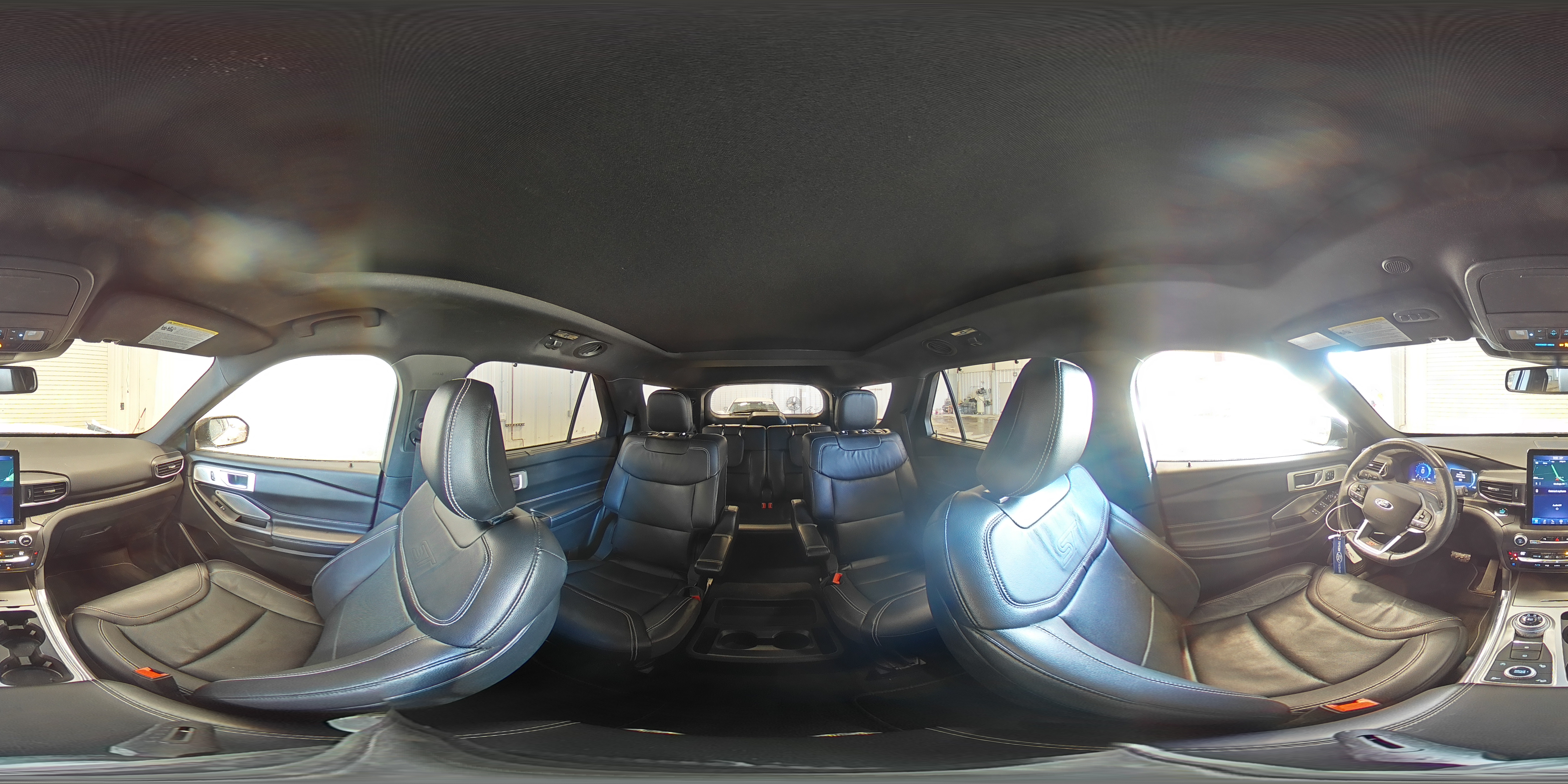 2020 Ford Explorer - Image 15