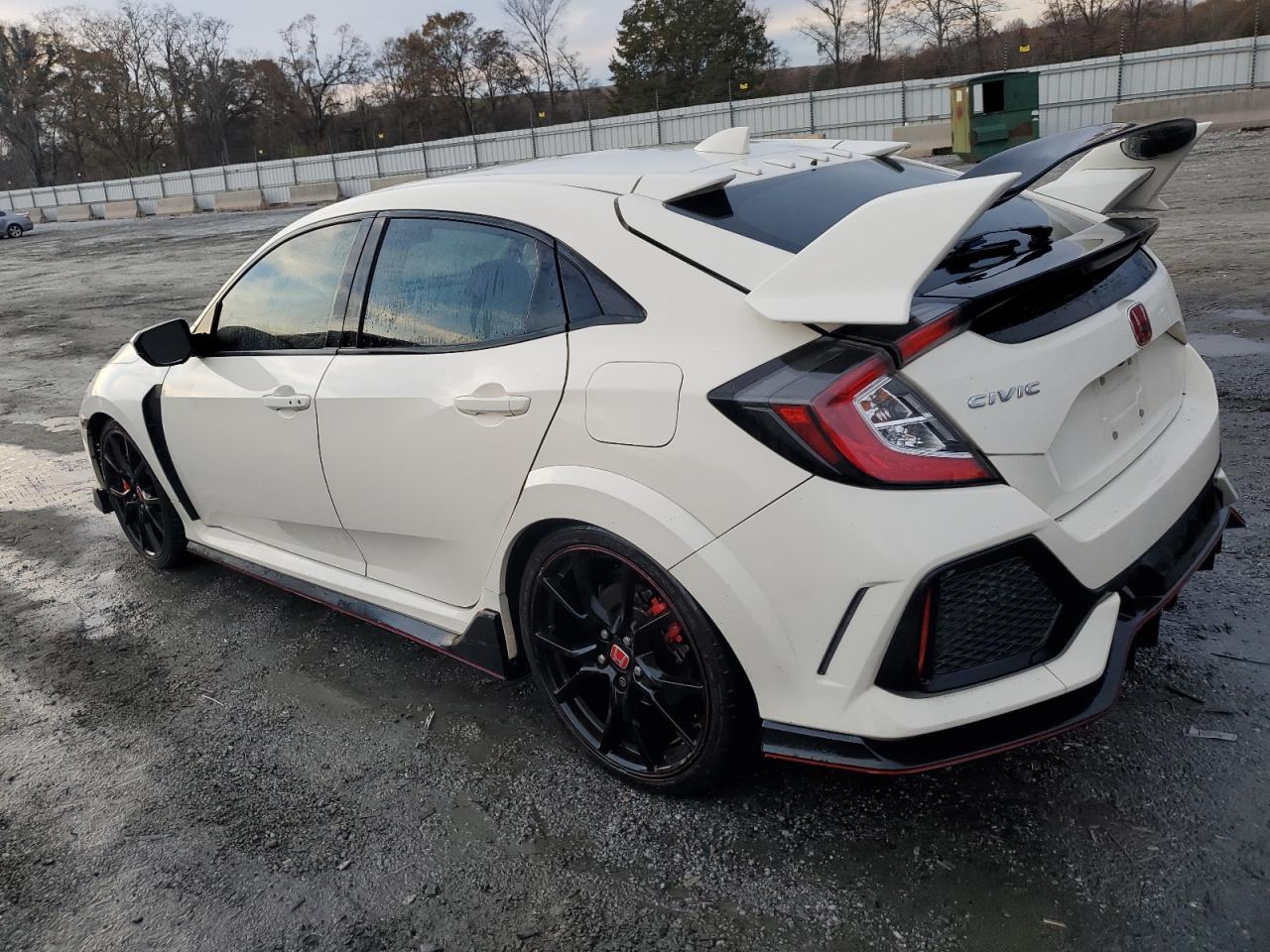 2017 Honda Civic - Image 2