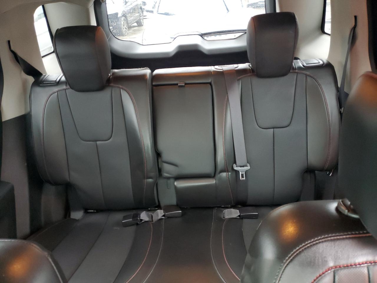 2017 GMC Terrain - Image 10