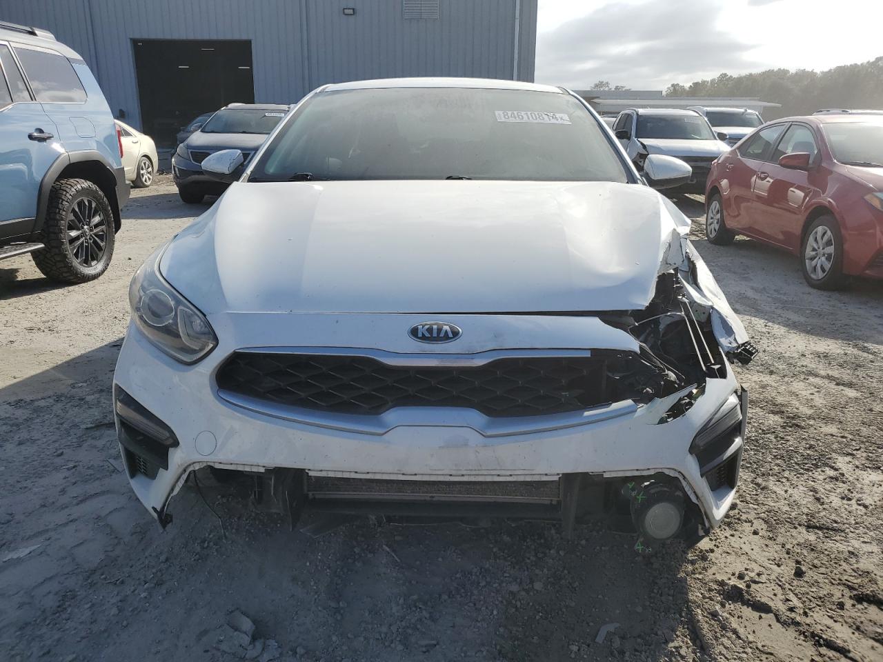2019 Kia Forte - Image 5