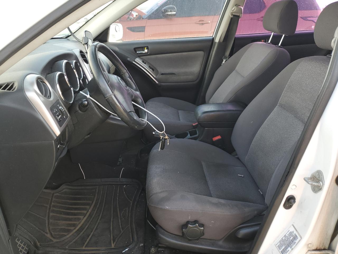 2003 Toyota Corolla Matrix Xr VIN: 2T1KR32E53C038231 Lot: 83606314