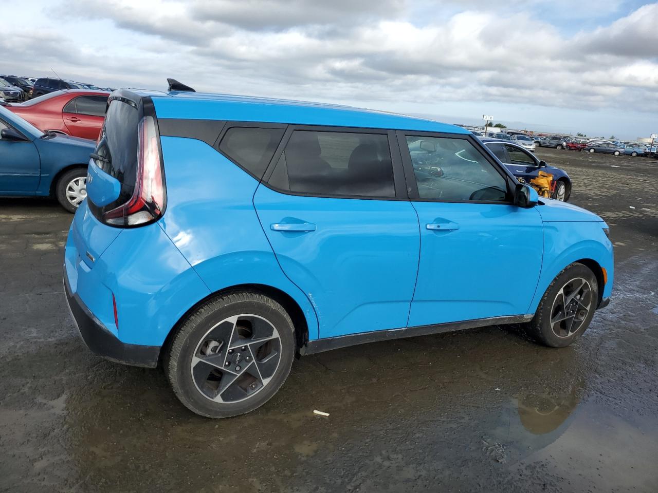 2023 Kia Soul - Image 3