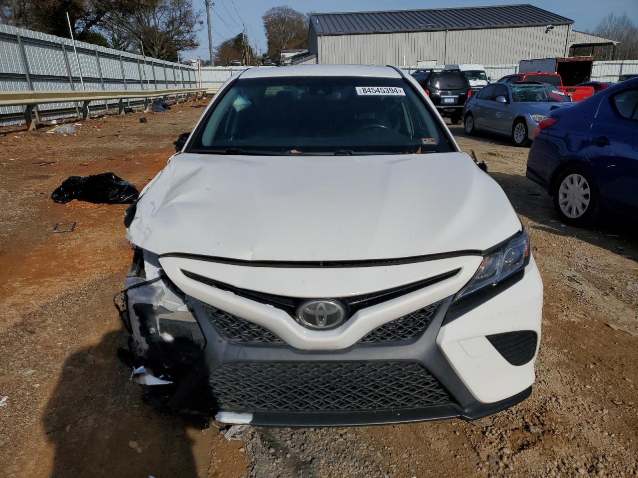 VIN JTNB11HK9J3038890 2018 TOYOTA CAMRY no.5