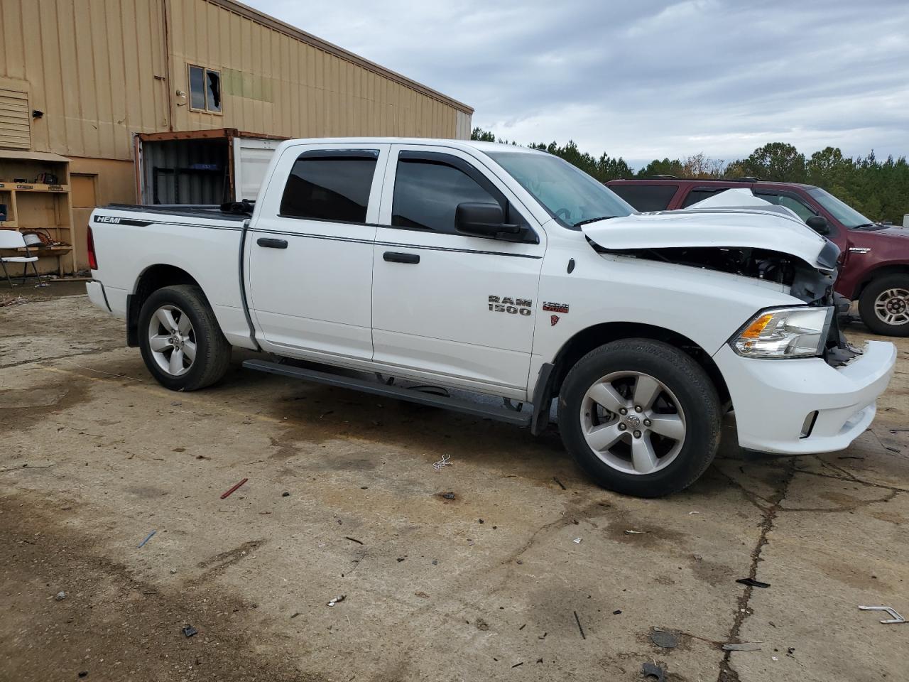 VIN 3C6RR6KT6GG139571 2016 RAM 1500 no.4