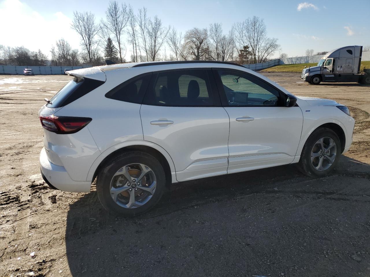 1FMCU9MN0RUB32124 FORD ESCAPE ST 2024