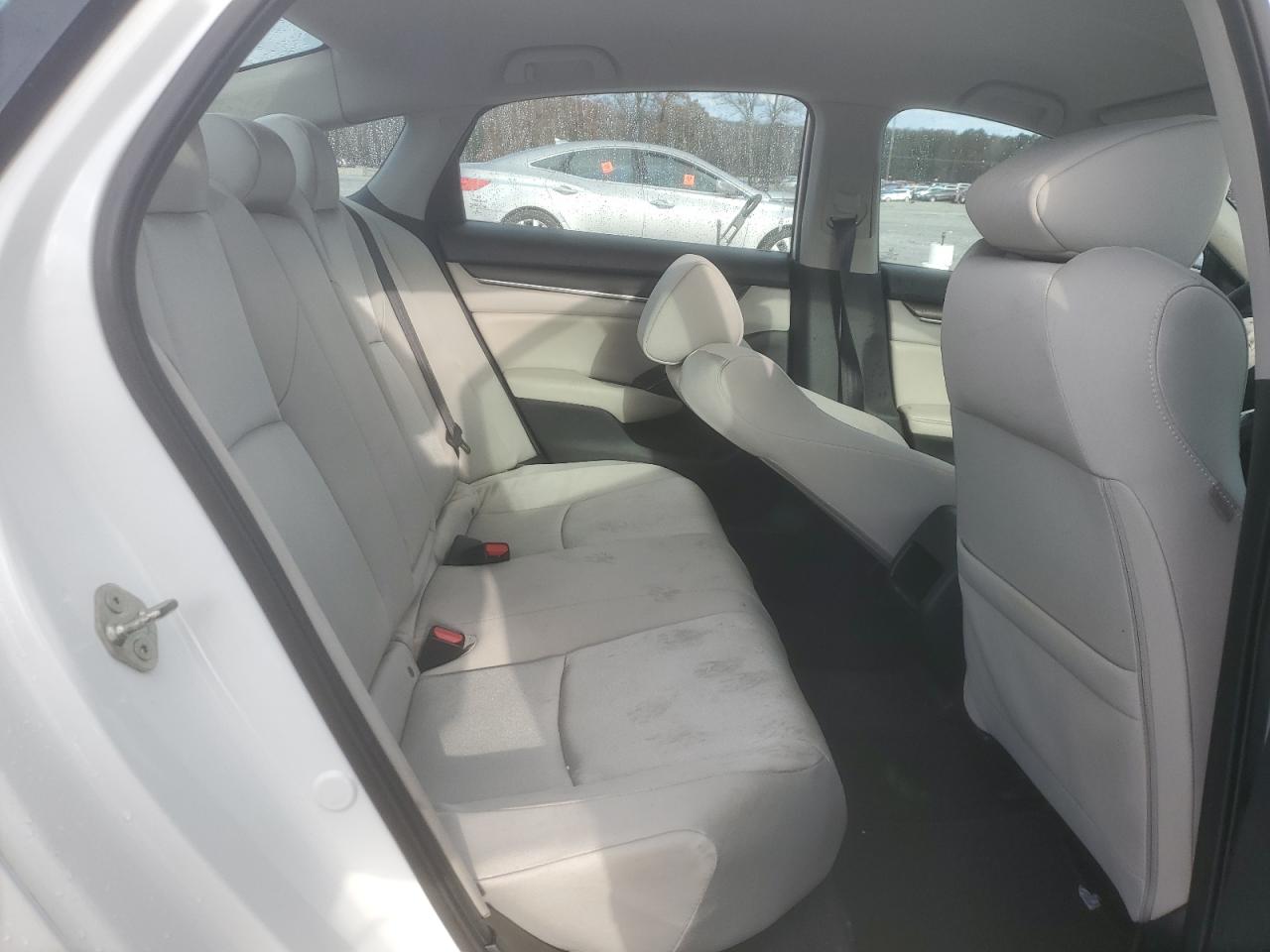 2019 Honda Accord - Image 10