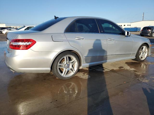  MERCEDES-BENZ E-CLASS 2013 Серебристый