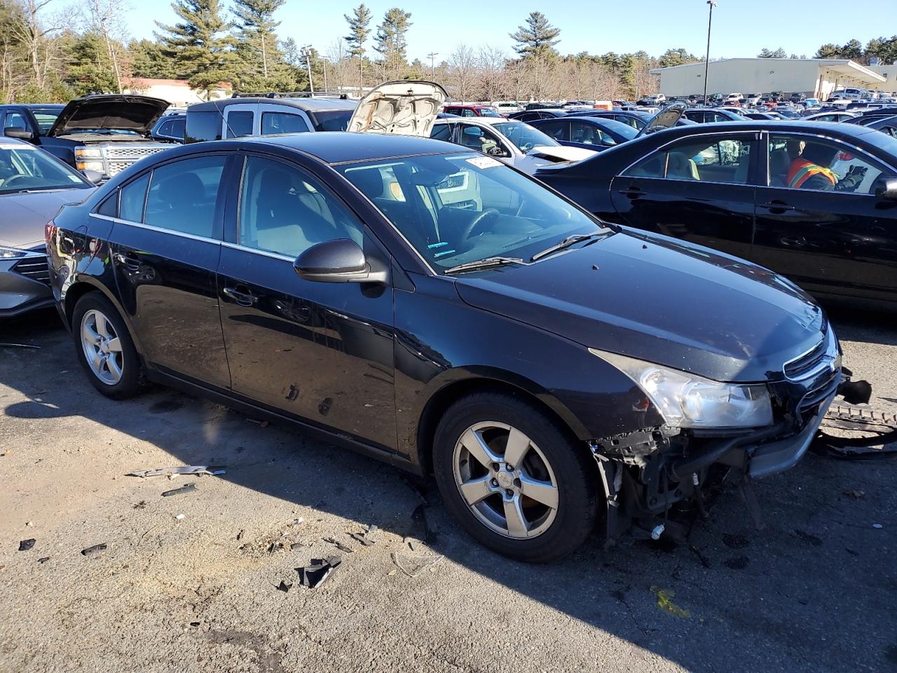 VIN 1G1PE5SB3G7129310 2016 CHEVROLET CRUZE no.4