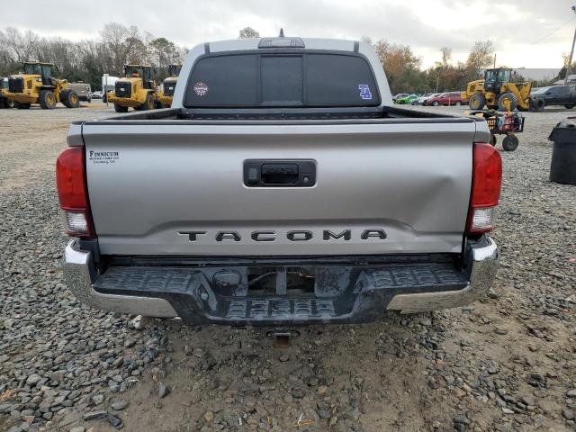  TOYOTA TACOMA 2018 Silver