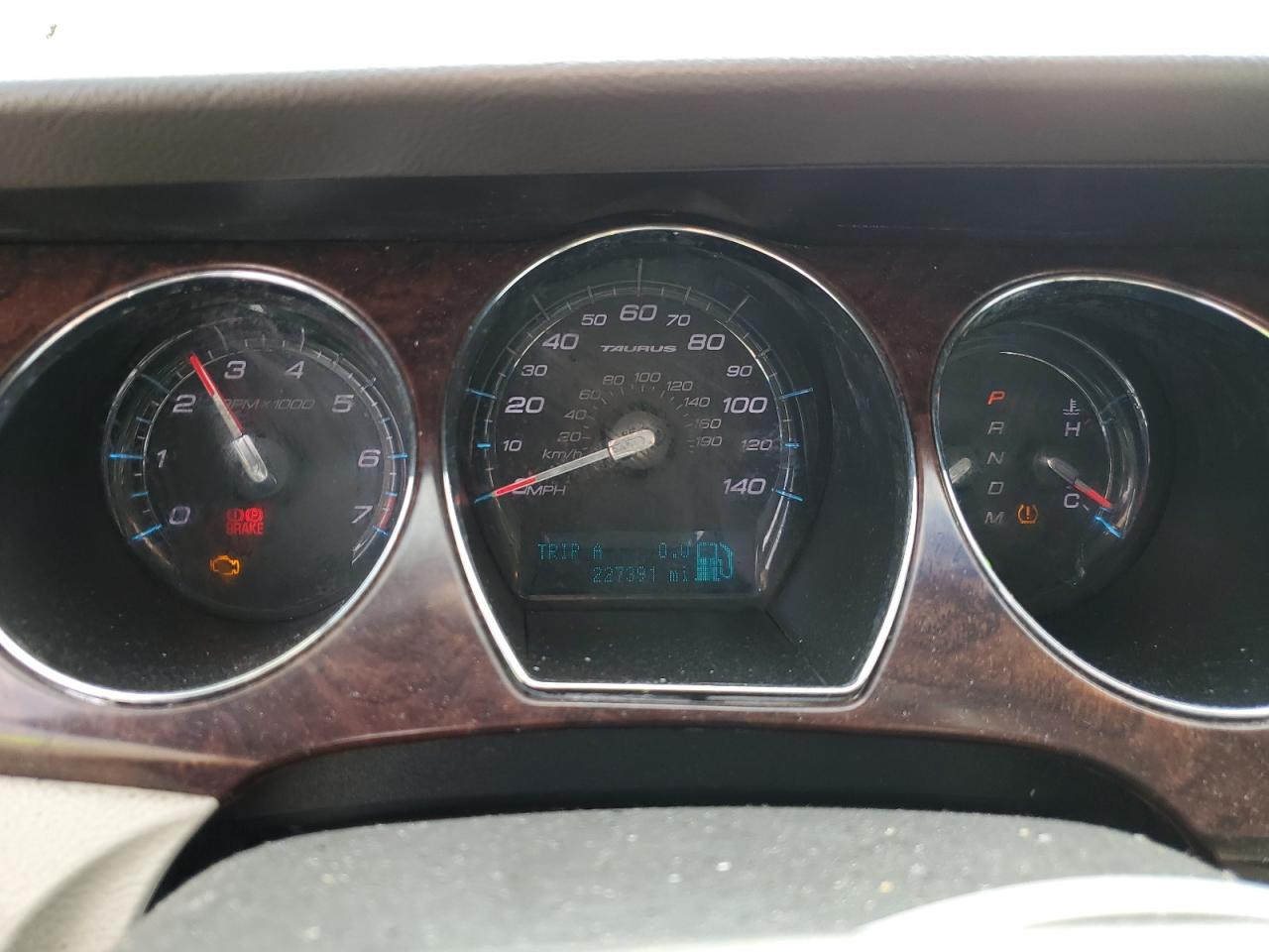 2011 Ford Taurus Sel VIN: 1FAHP2EW3BG181036 Lot: 81418434