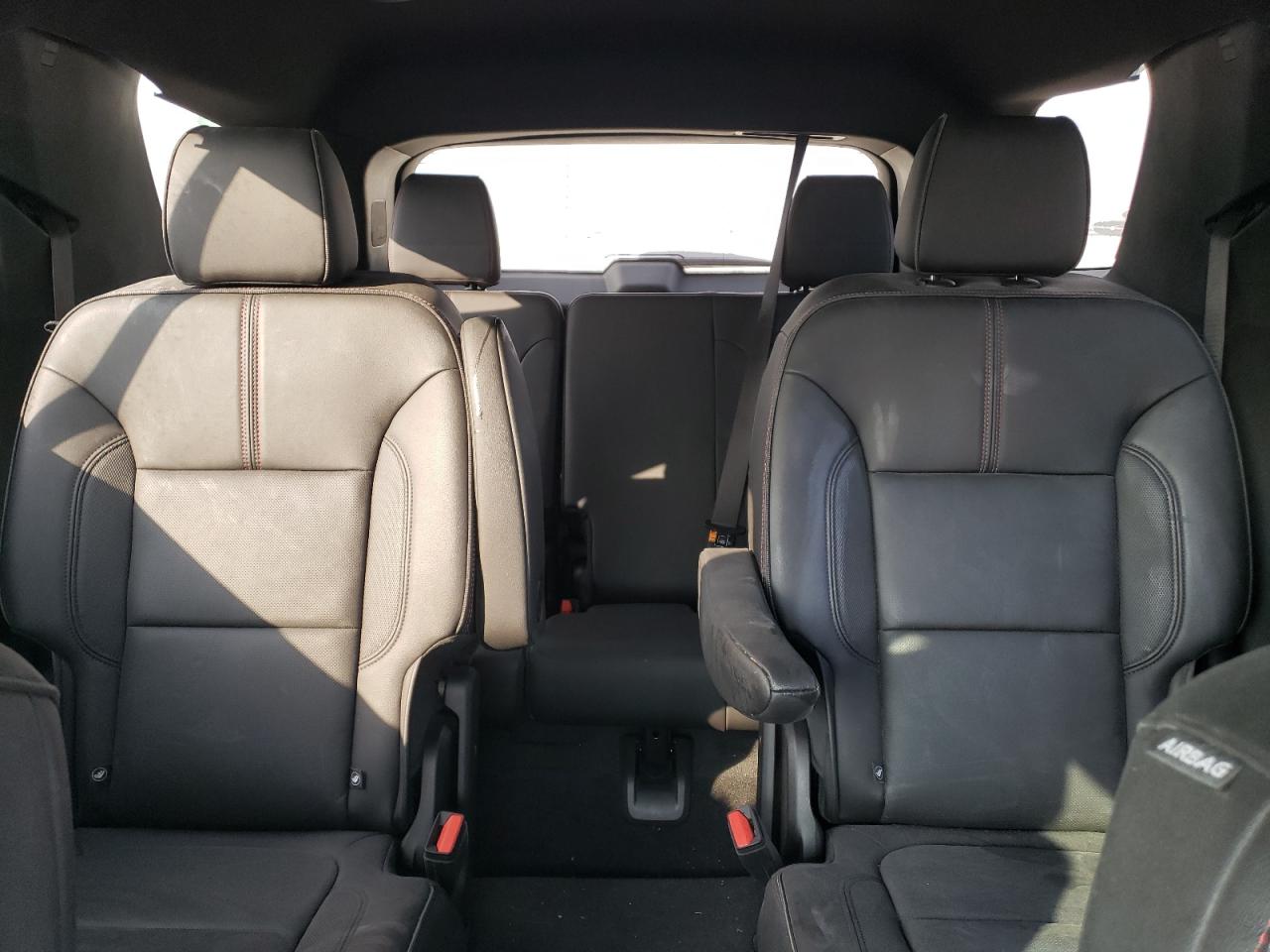 2022 Chevrolet Traverse - Image 10