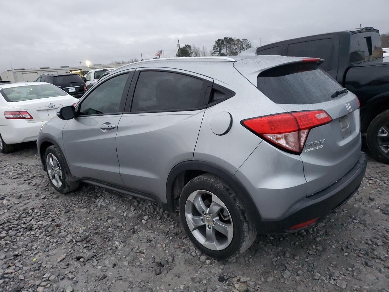 VIN 3CZRU5H79HM724881 2017 HONDA HR-V no.2