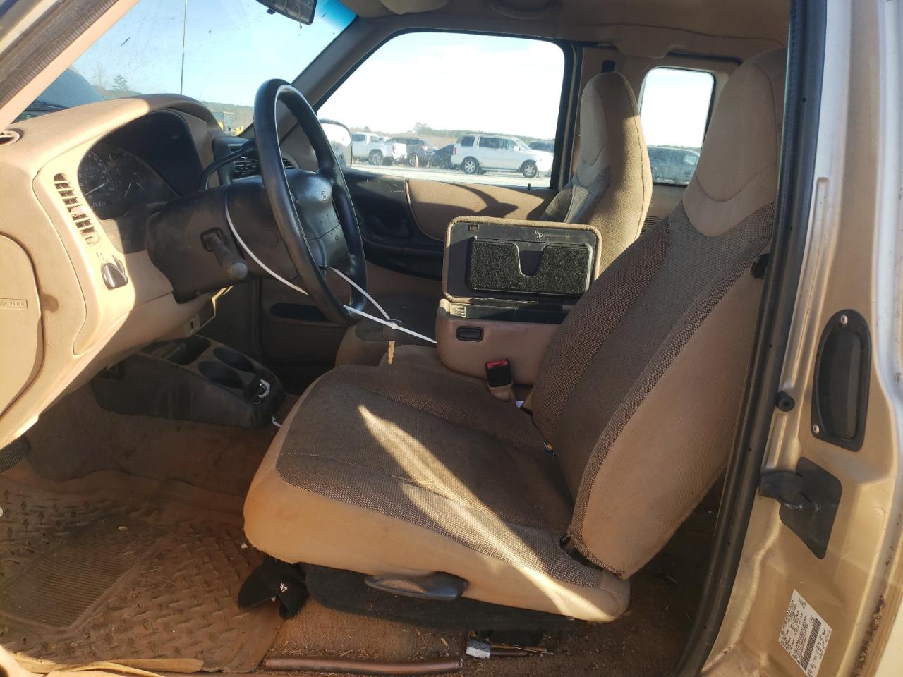 2000 Ford Ranger - Image 7