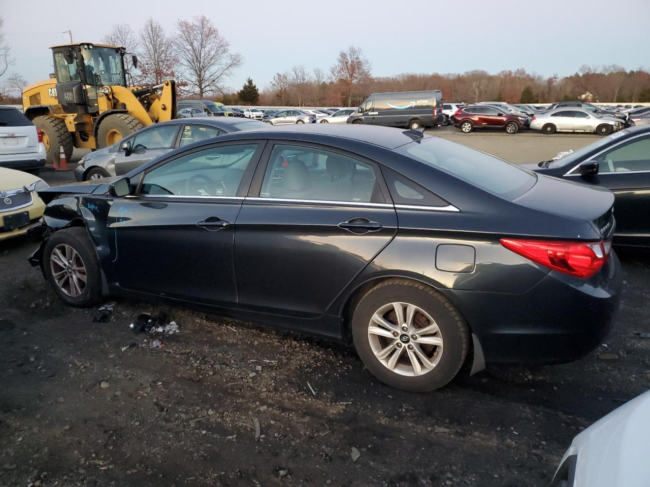 2013 Hyundai Sonata - Image 2
