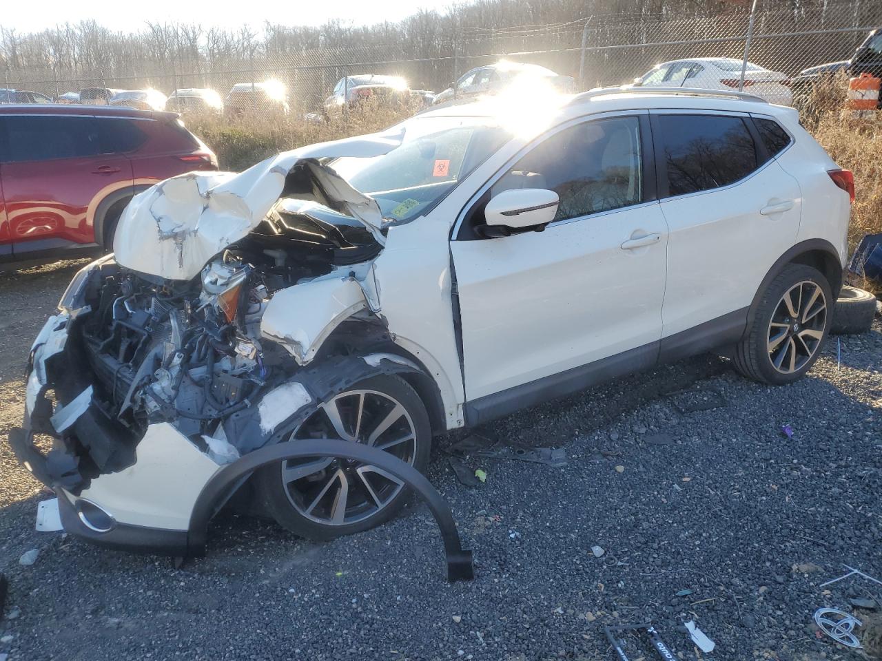 JN1BJ1CR0KW623188 NISSAN ROGUE 2019
