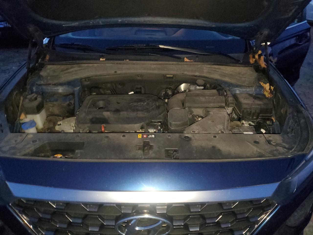 2020 Hyundai Santa Fe - Image 12