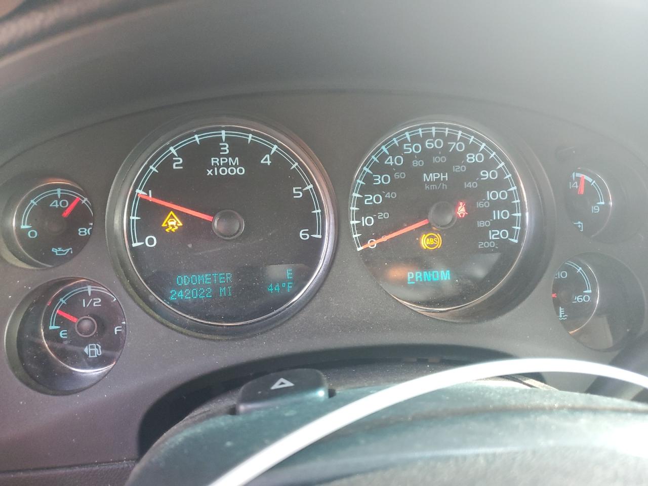 2011 GMC Yukon Xl K1500 Sle VIN: 1GKS2HE32BR387917 Lot: 84555074