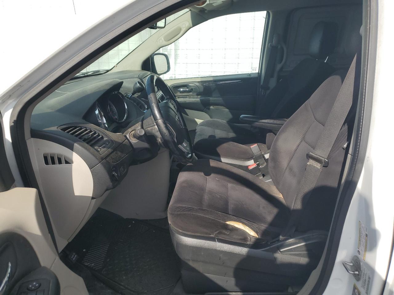 2014 RAM Cargo Van Tradesman - Image 7