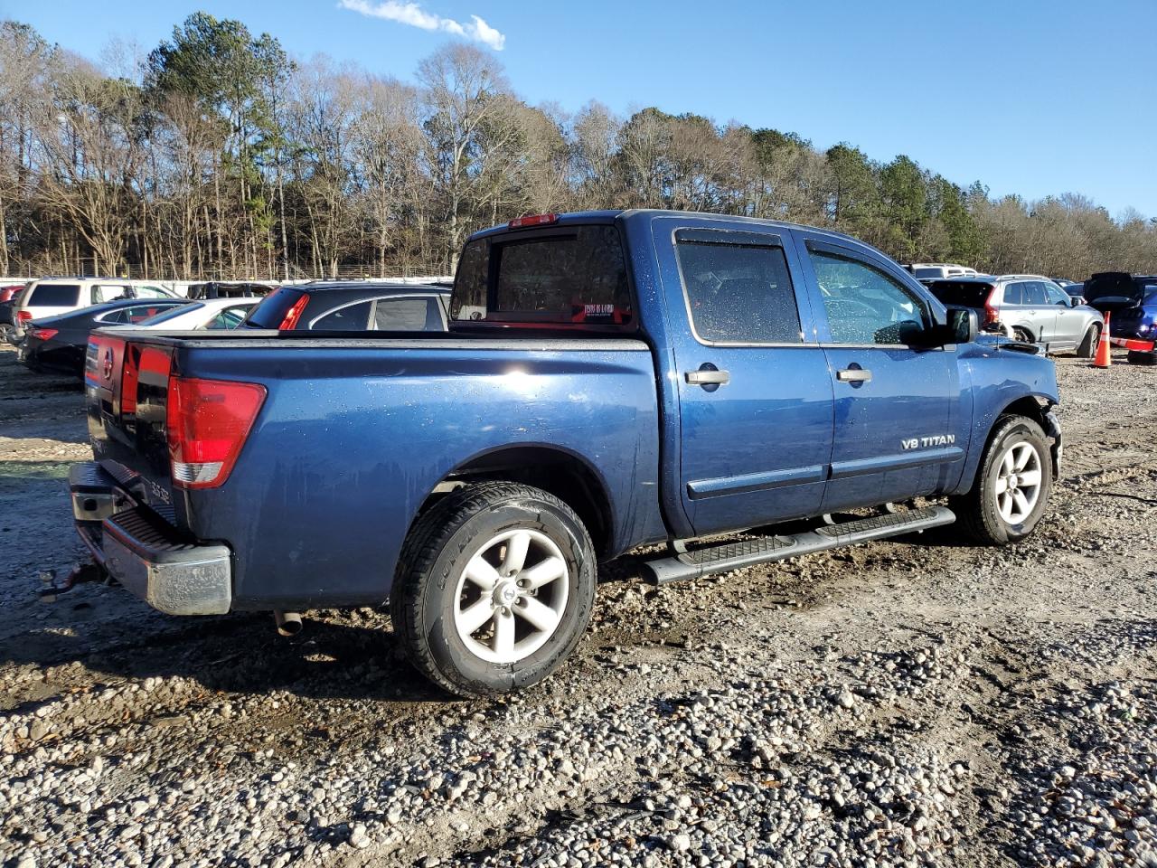 2010 Nissan Titan - Image 3