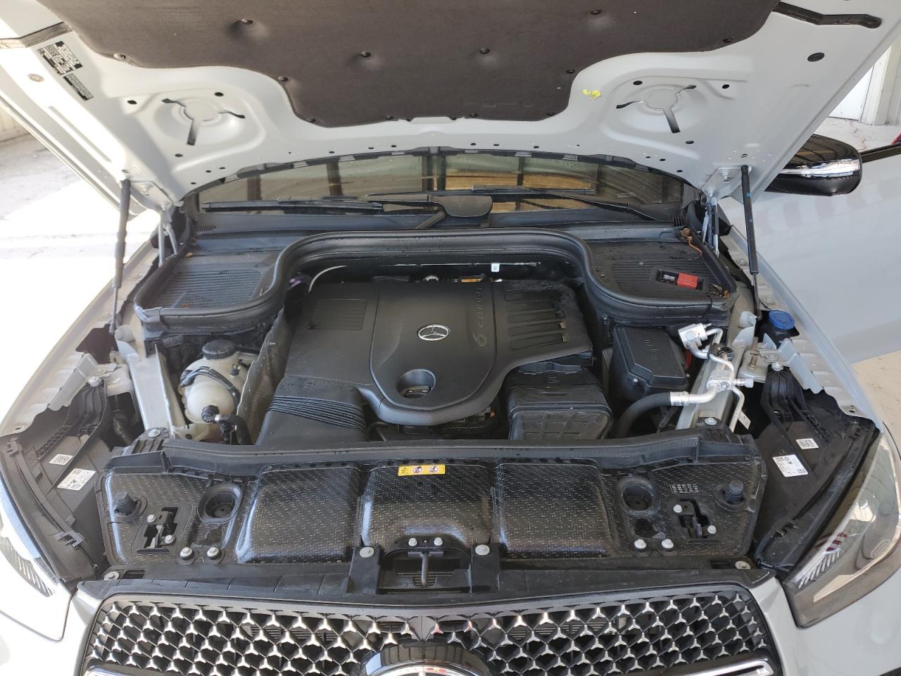 2024 Mercedes-Benz GLE - Image 12