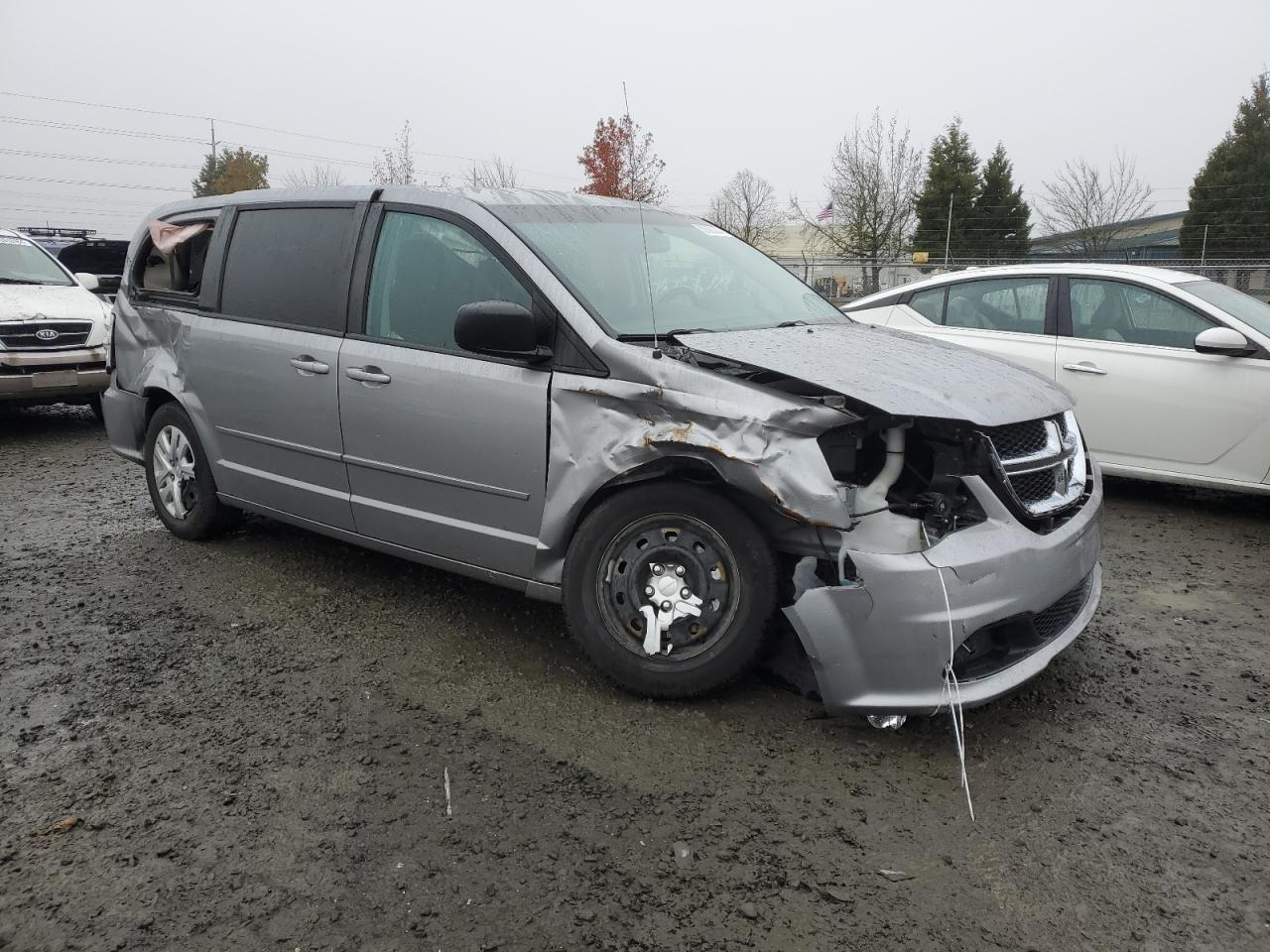2016 Dodge Caravan - Image 4