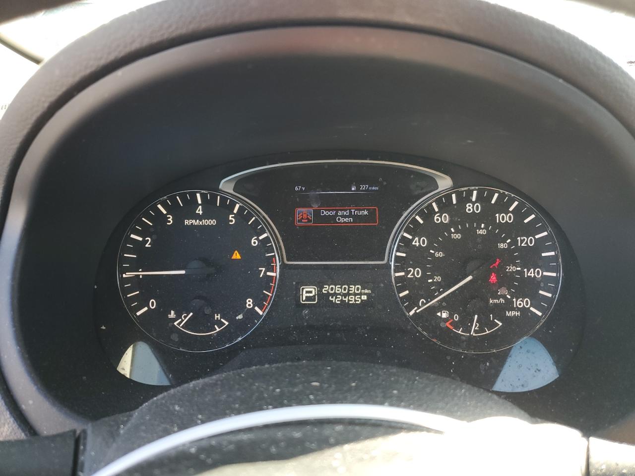 2015 Nissan Altima - Image 9