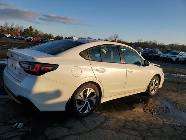  SUBARU LEGACY 2023 White