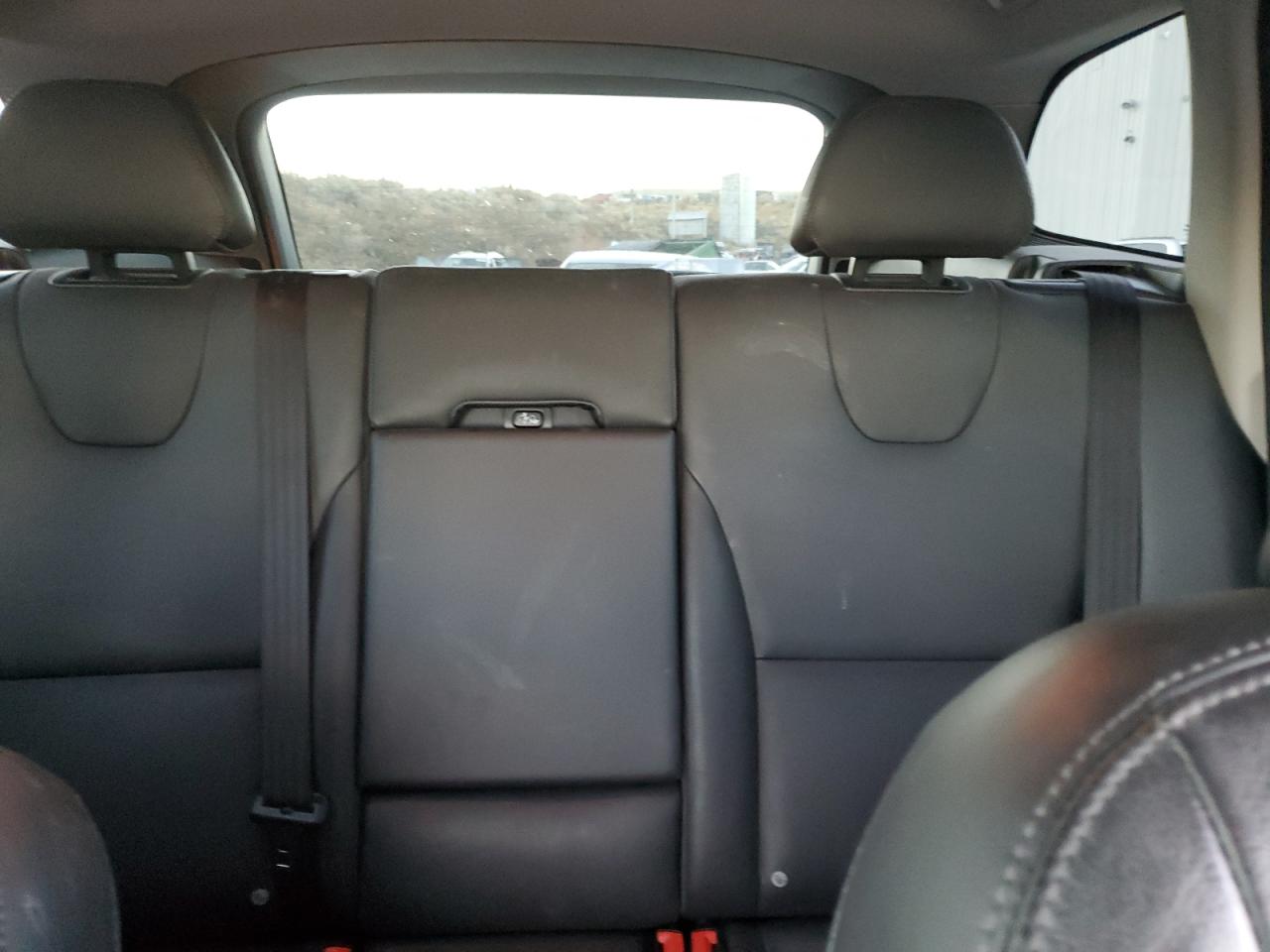 2016 Volvo XC60 - Image 10
