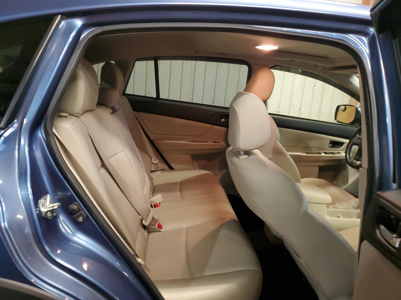 2014 Subaru XV - Image 11