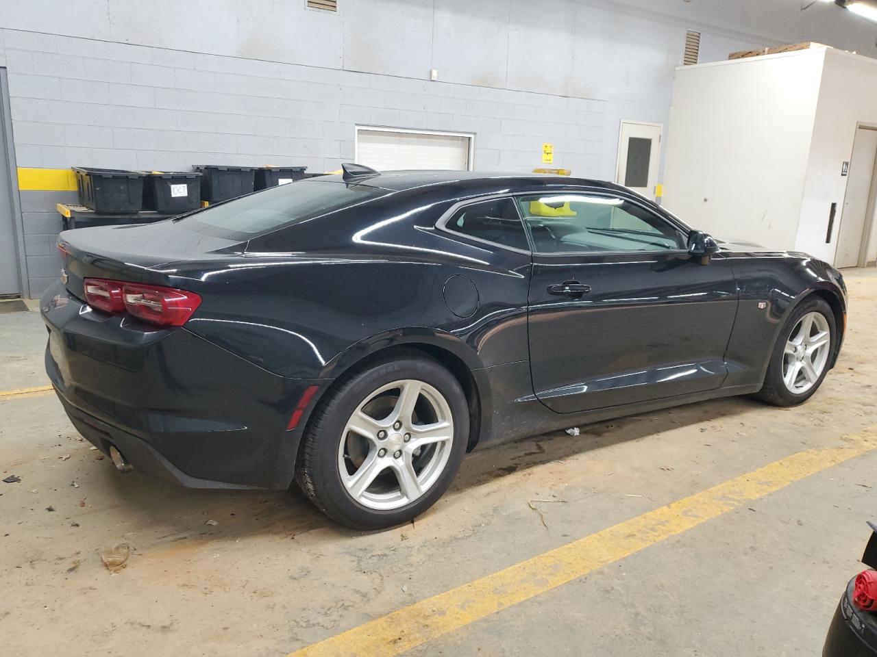 2023 Chevrolet Camaro - Image 3