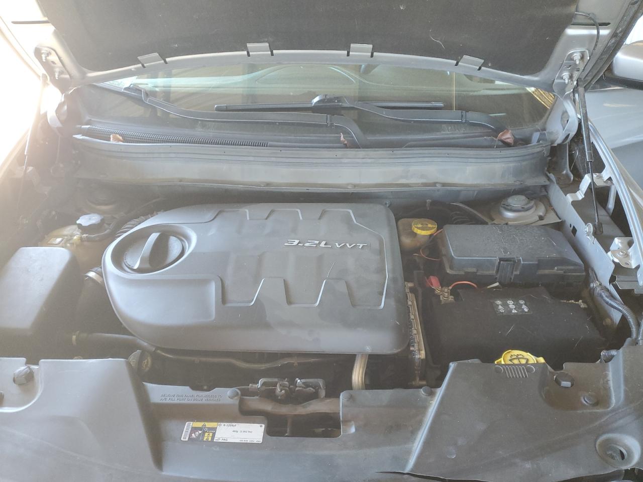 2014 Jeep Grand Cherokee - Image 12