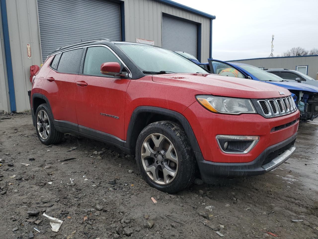 VIN 3C4NJDCB8KT596133 2019 JEEP COMPASS no.4