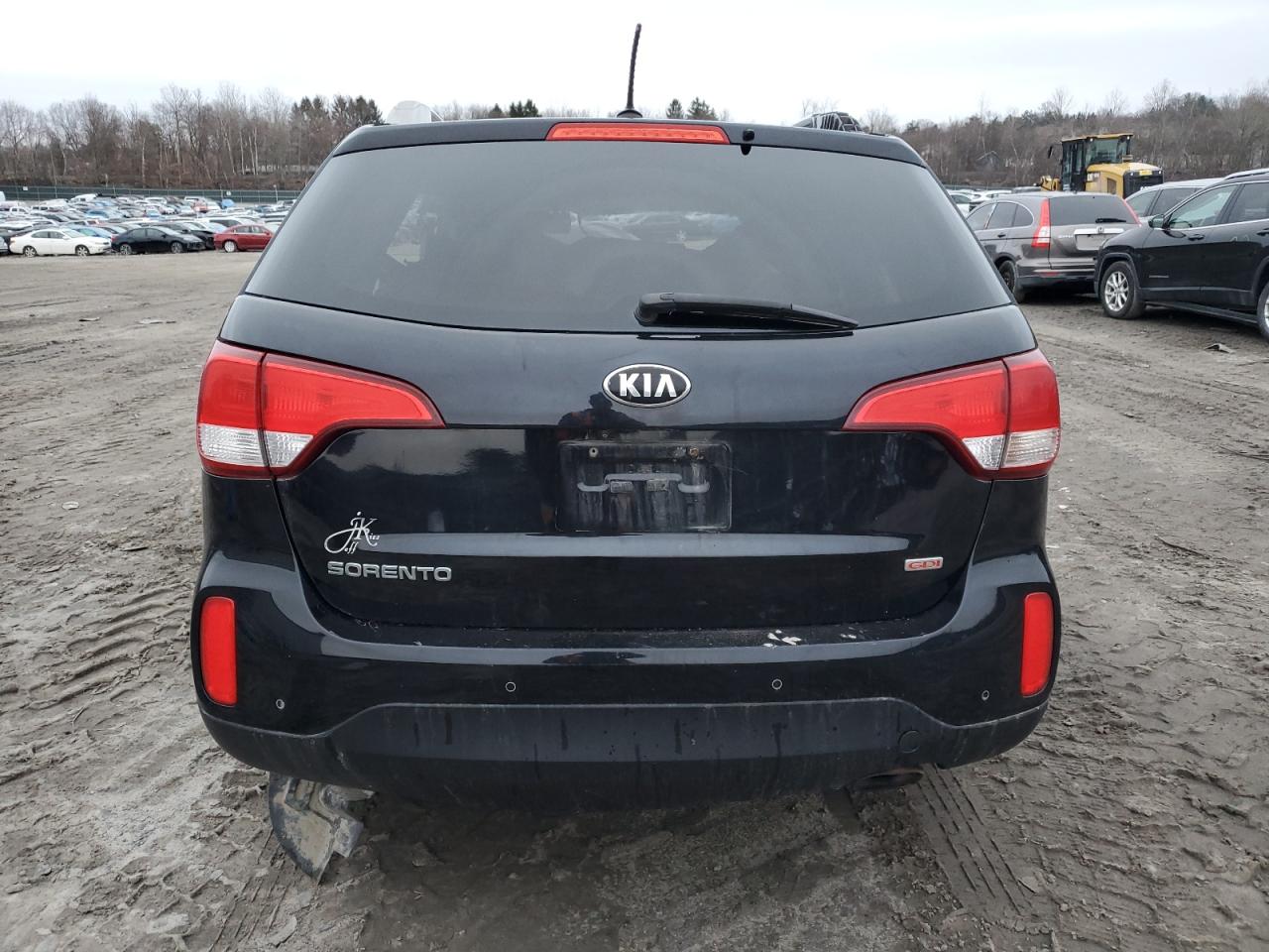 VIN 5XYKTCA67FG585344 2015 KIA SORENTO no.6