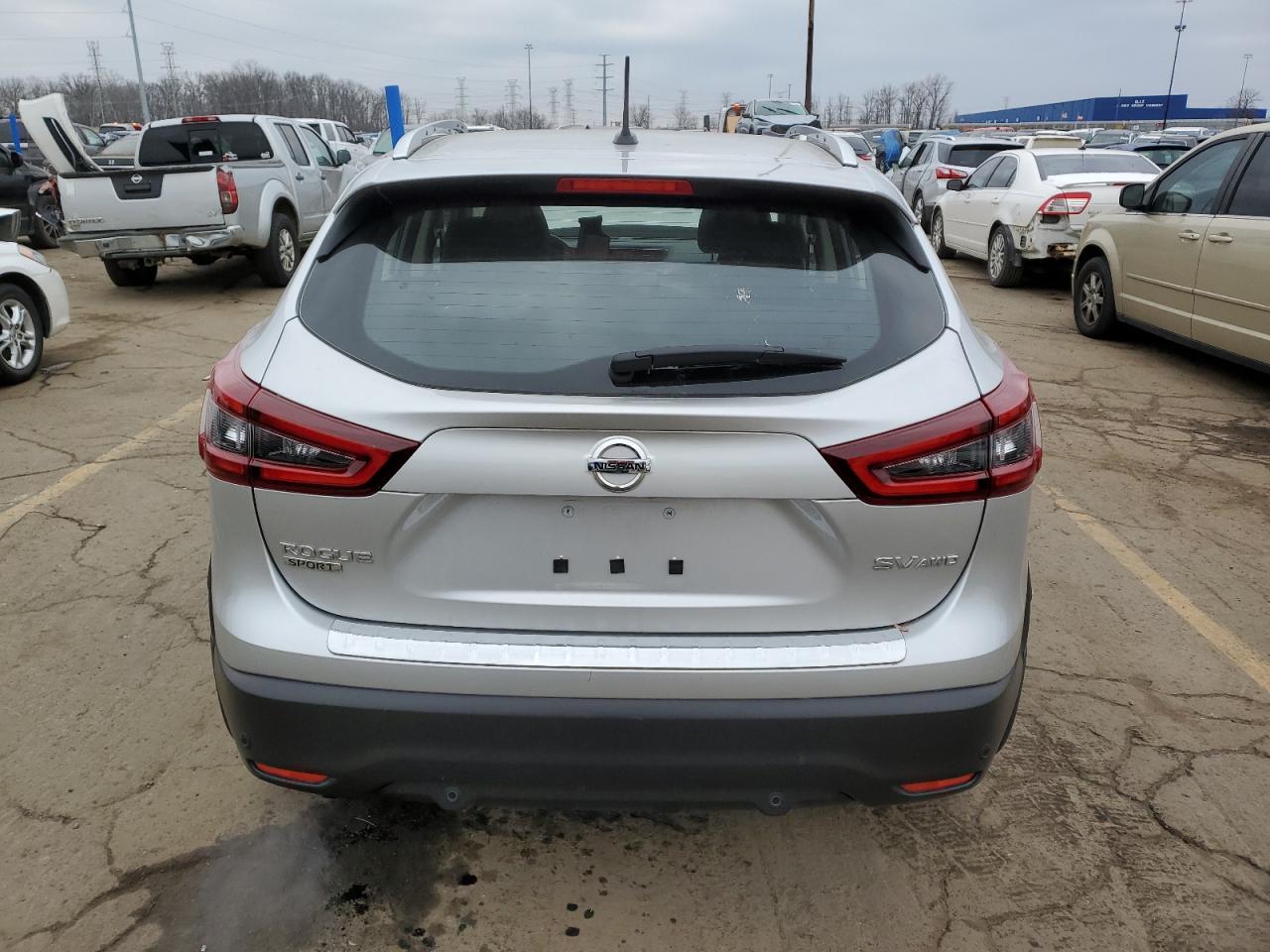 2021 Nissan Rogue - Image 6