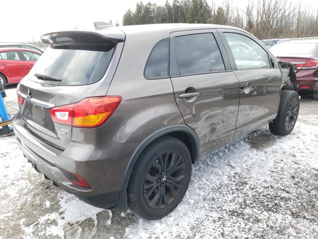  MITSUBISHI OUTLANDER 2018 Szary