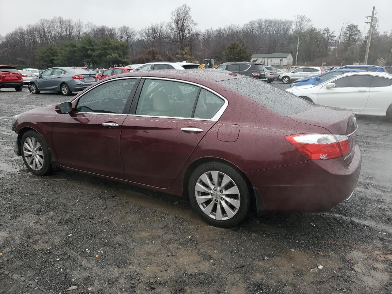 VIN 1HGCR2F82DA011286 2013 HONDA ACCORD no.2