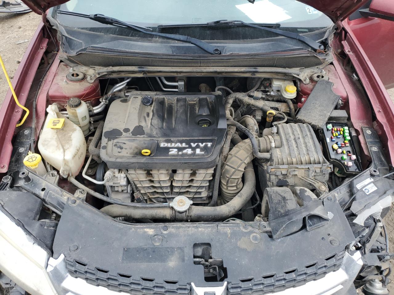 2014 Dodge Avenger - Image 13