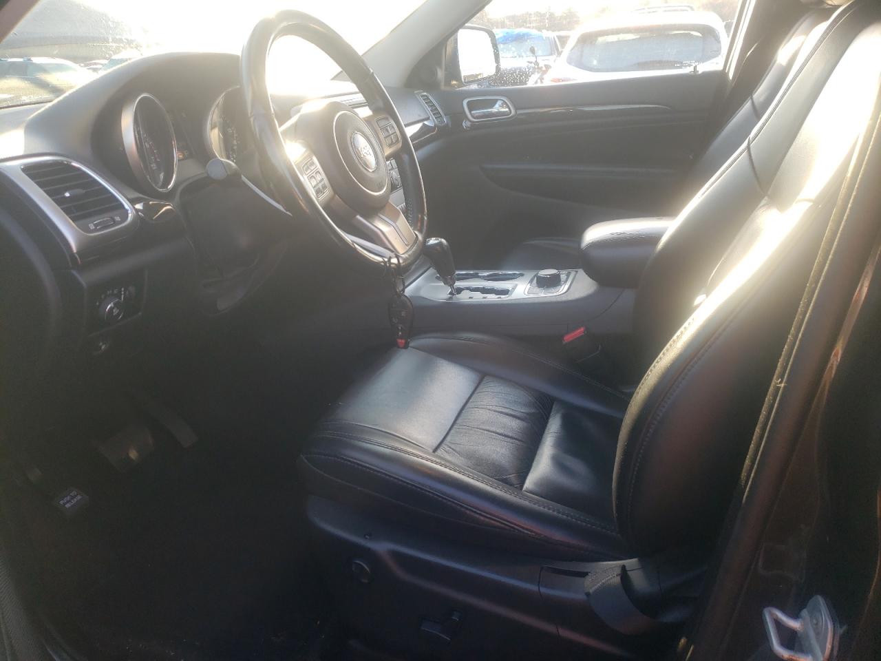 2011 Jeep Grand Cherokee - Image 7