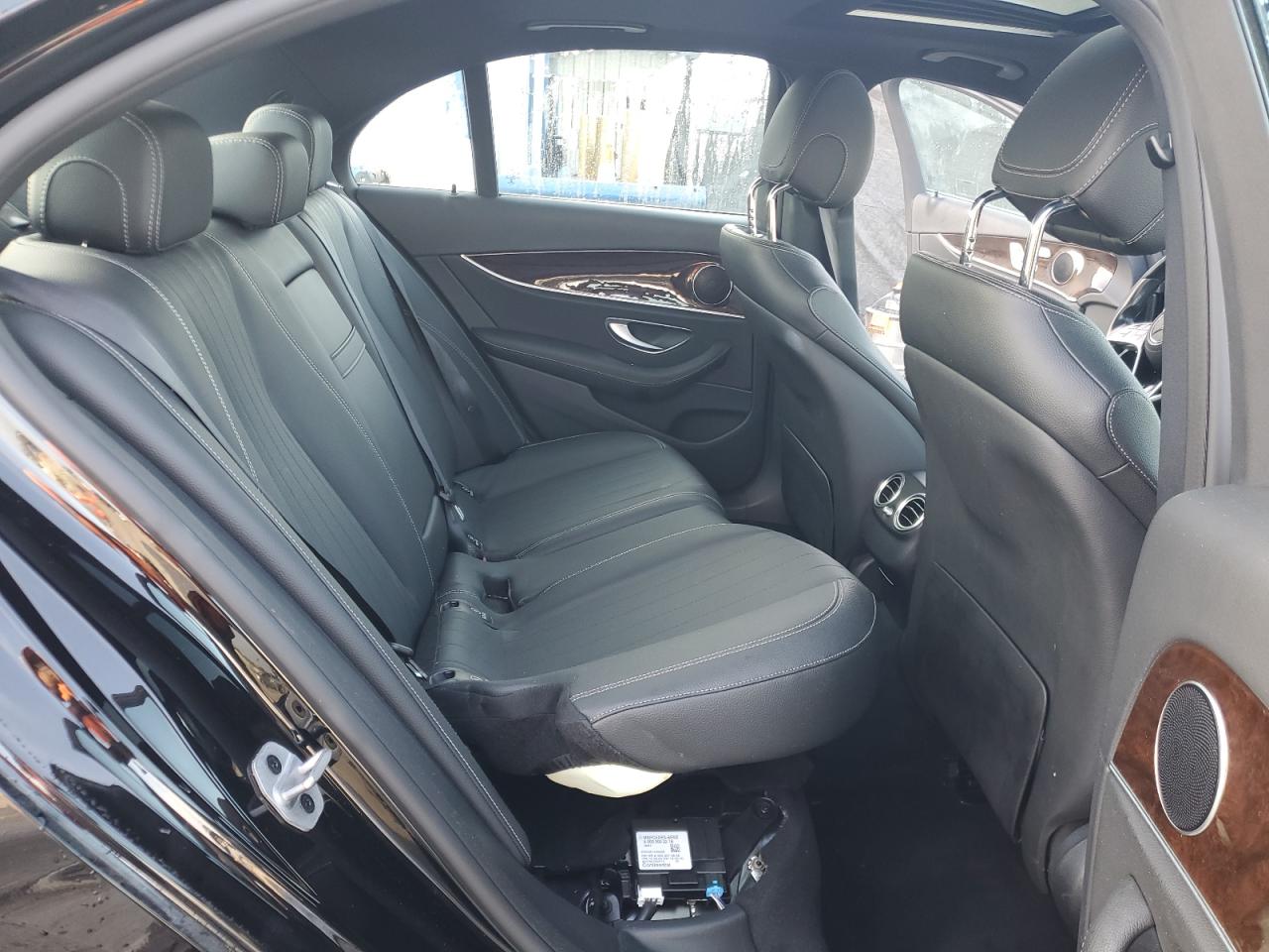 2021 Mercedes-Benz E-klasse - Image 10