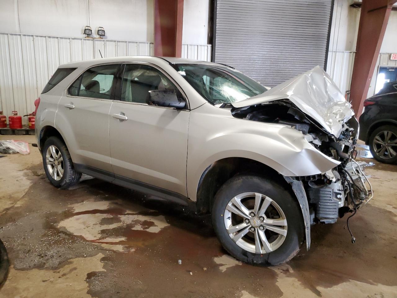 VIN 1GNALAEK4EZ100558 2014 CHEVROLET EQUINOX no.4